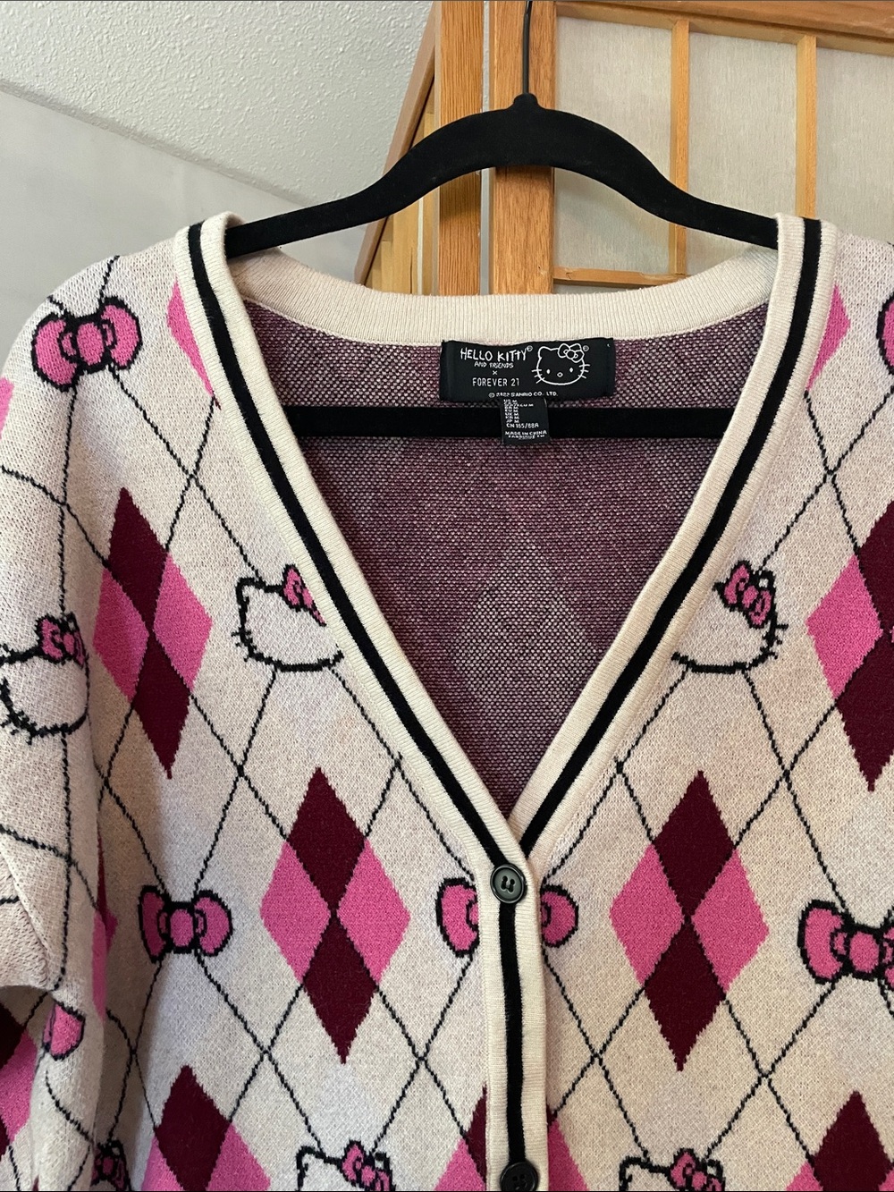Hello Kitty and Friends x Forever 21 Limited Edition Argyle Cardigan M - Picture 5 of 10
